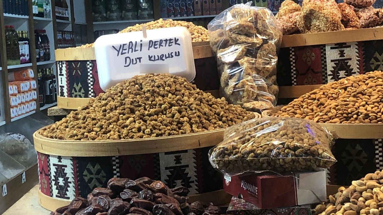 Pertek Toplantı